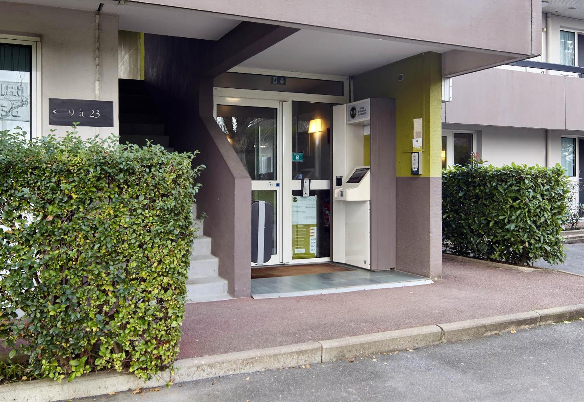 B&B Hotel サクレー エクステリア 写真